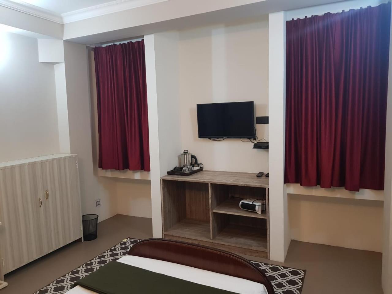 Rockski Boutique Bed&Breakfast Shillong Extérieur photo