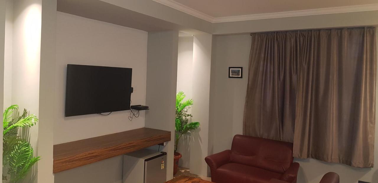 Rockski Boutique Bed&Breakfast Shillong Extérieur photo