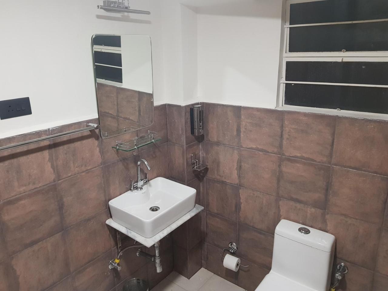 Rockski Boutique Bed&Breakfast Shillong Extérieur photo